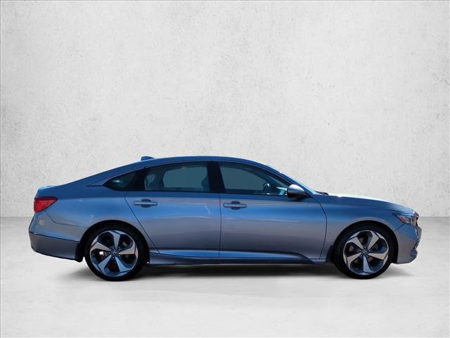 Used 2019 Honda Accord Touring image 4