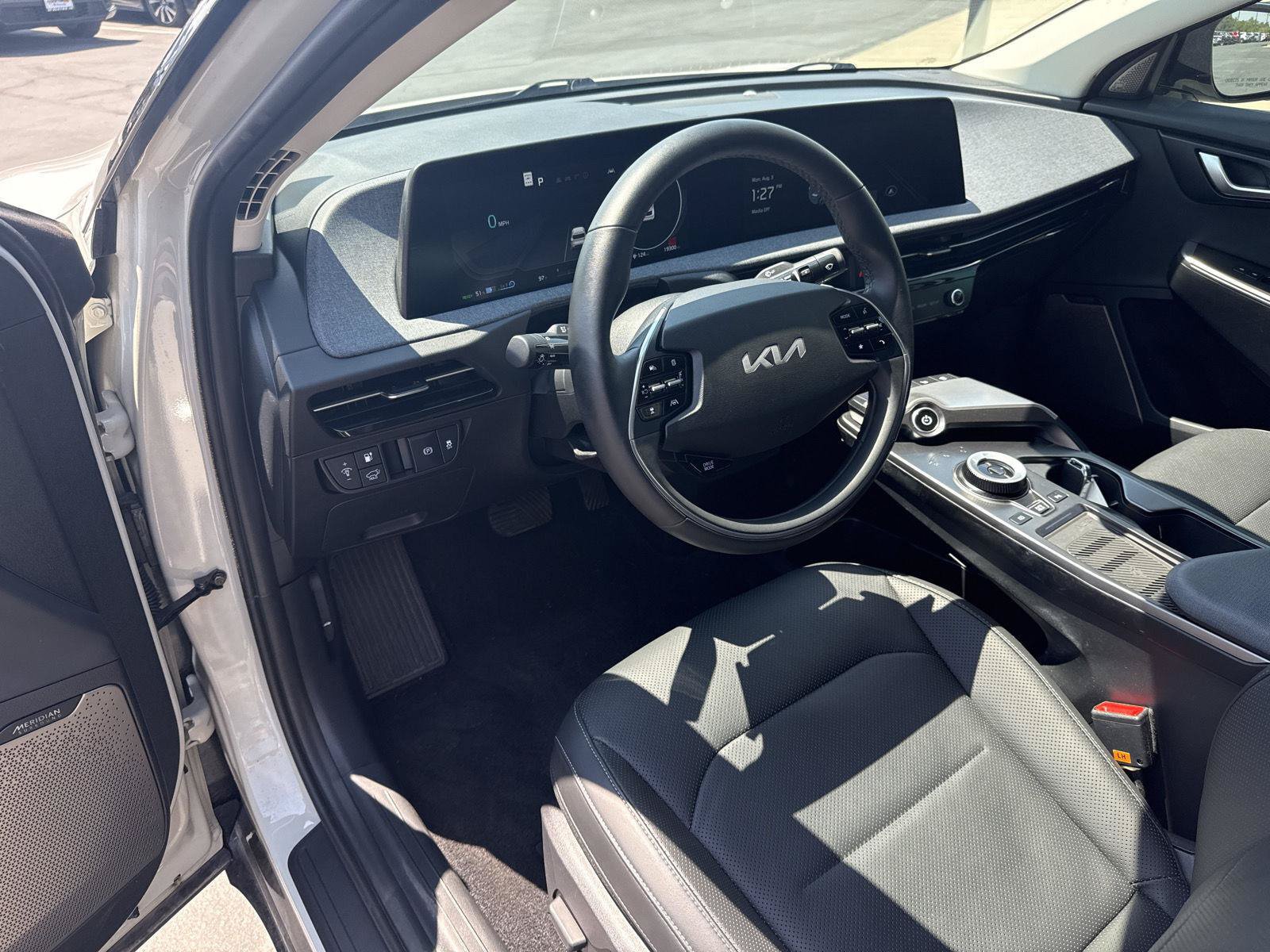 Used 2023 Kia EV6 Wind w/ Wind Technology Package AWD/4WD image 11