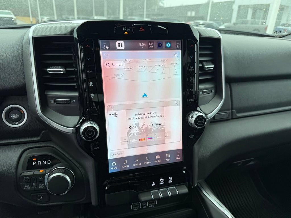 New 2026 RAM 1500 Big Horn AWD/4WD image 18