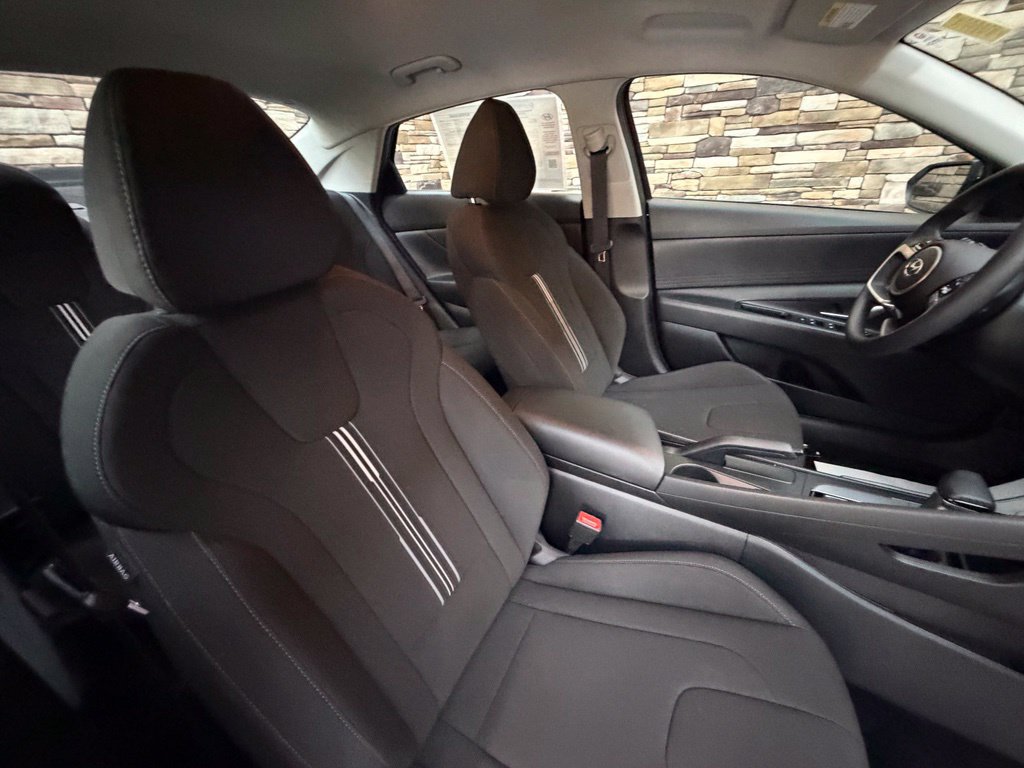 Certified 2023 Hyundai Elantra SEL FWD image 26
