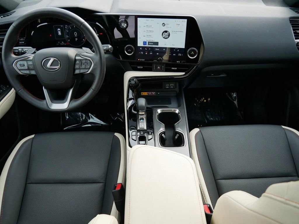 Used 2023 Lexus NX 350 AWD image 13