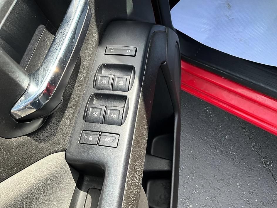 Used 2016 Chevrolet Silverado 1500 W/T AWD/4WD image 13