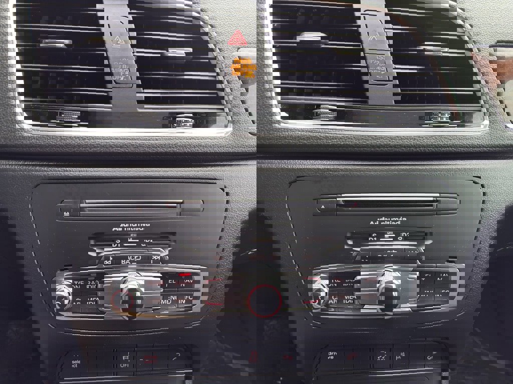 Used 2018 Audi Q3 2.0T Premium Plus w/ Premium Plus Package image 30