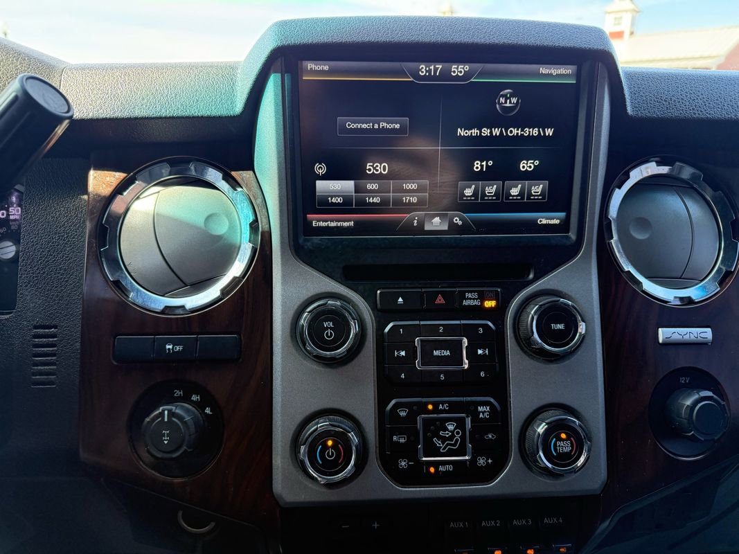 Used 2015 Ford F350 Lariat image 16