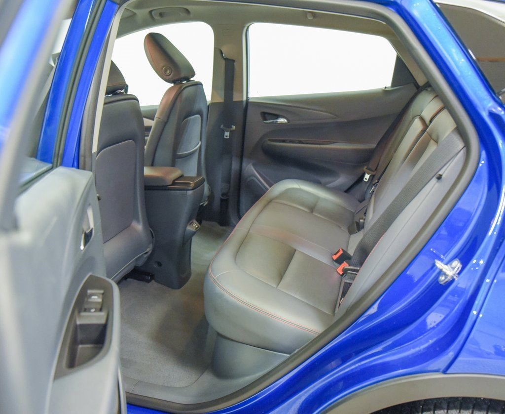 Used 2019 Chevrolet Bolt Premier w/ Infotainment Package image 4