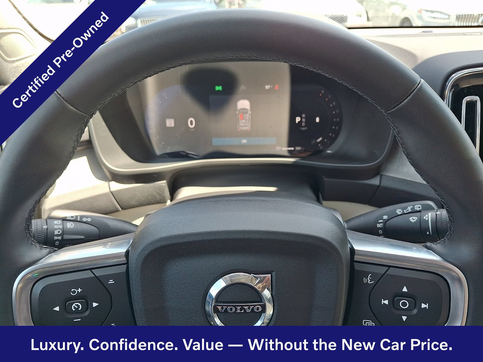 Certified 2025 Volvo XC40 B5 Ultra AWD/4WD image 18