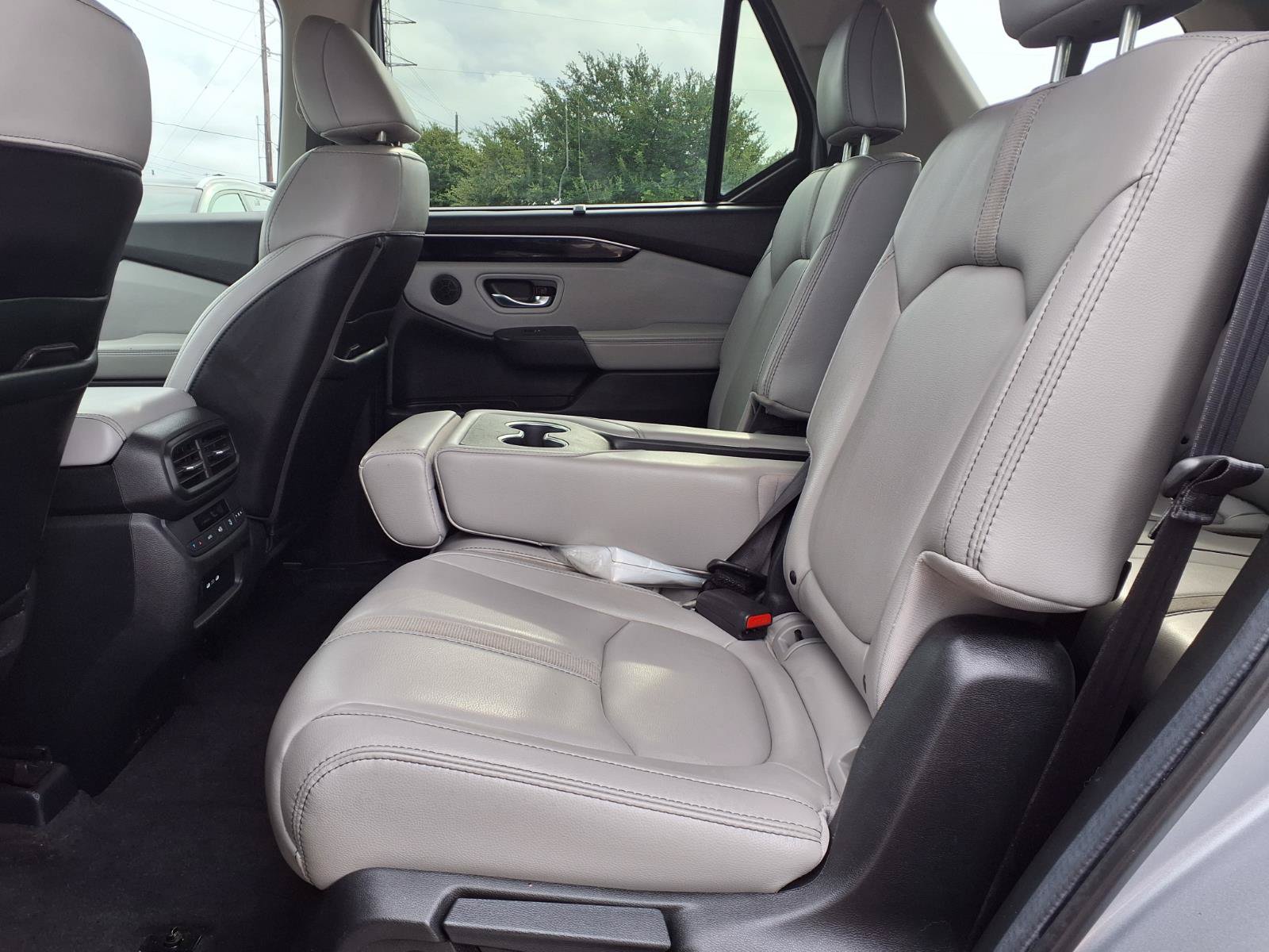 Certified 2024 Honda Pilot EX-L image 18