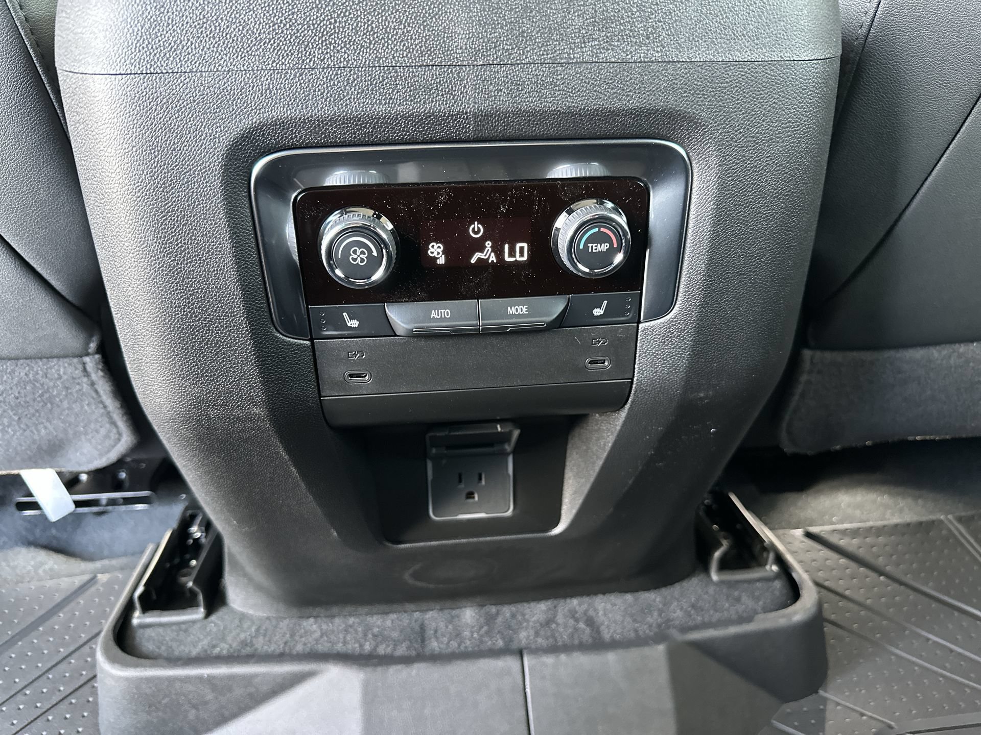 New 2026 Chevrolet Tahoe RST w/ Comfort Package RWD image 37