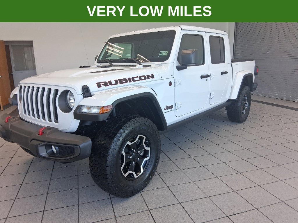 Used 2023 Jeep Gladiator Rubicon w/ Cold Weather Group AWD/4WD image 4
