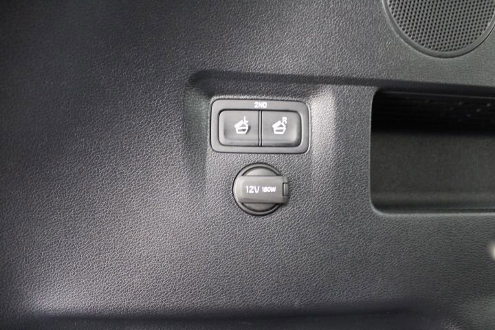 Used 2020 Kia Telluride SX image 16