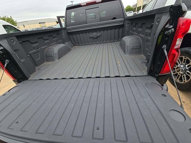 Used 2024 Chevrolet Silverado 1500 LT Trail Boss w/ LT Trail Boss Premium Package AWD/4WD image 12