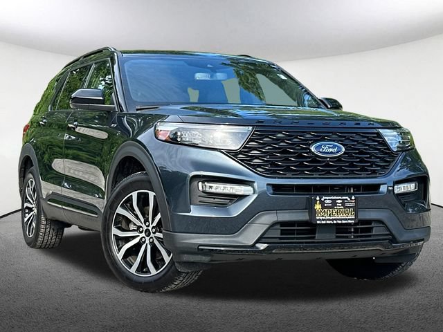 Used 2022 Ford Explorer ST-Line AWD/4WD image 2