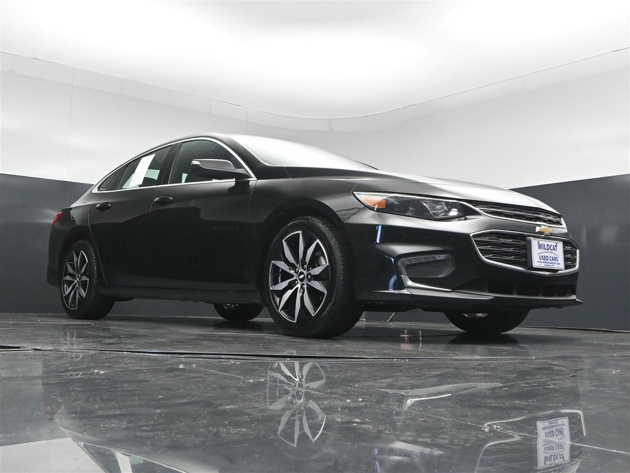 Used 2018 Chevrolet Malibu LT FWD image 29
