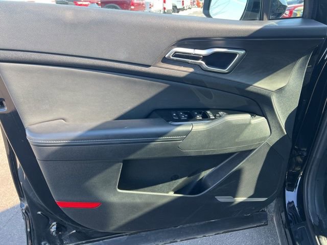 Certified 2023 Kia Sportage X-Line w/ X-Line Premium Package image 30