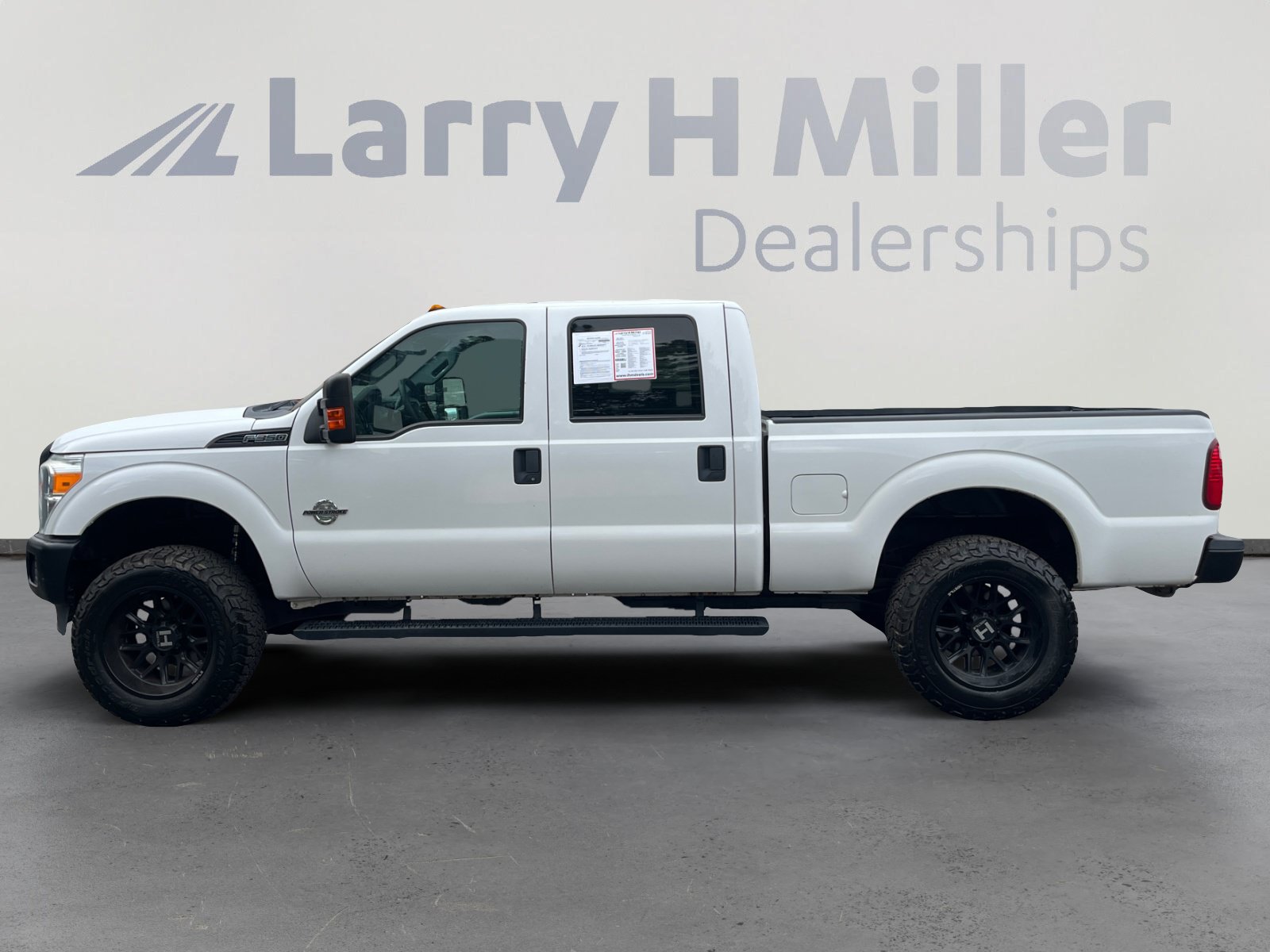 Used 2016 Ford F350 XL w/ Power Equipment Group AWD/4WD image 2