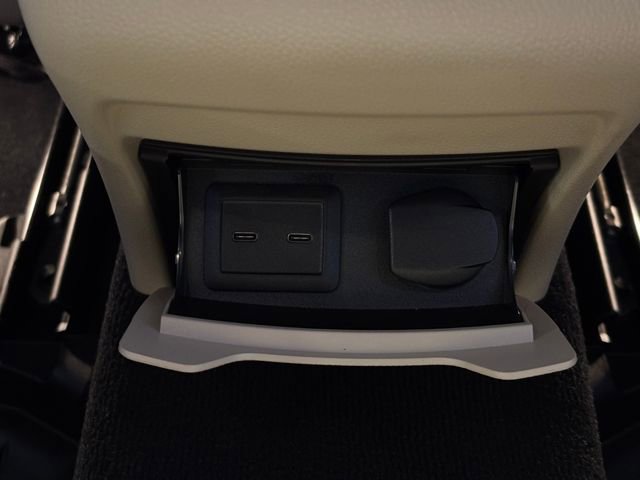 Certified 2022 Mercedes-Benz GLC 300 4MATIC image 45