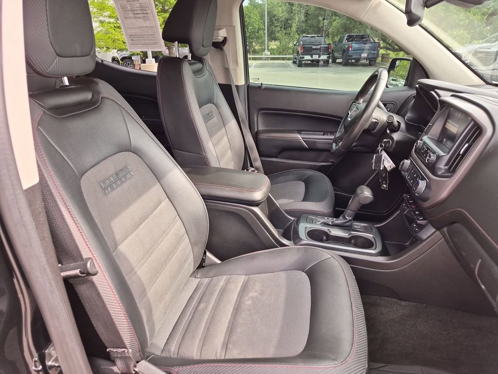 Used 2015 GMC Canyon SLE w/ All-Terrain Adventure Package RWD image 36