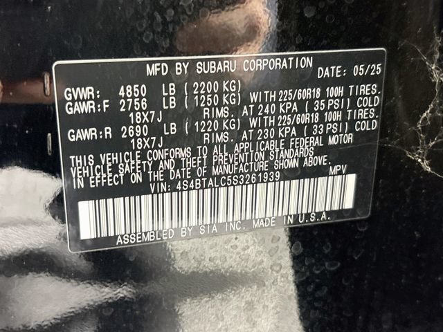 Certified 2025 Subaru Outback Onyx Edition AWD/4WD image 35