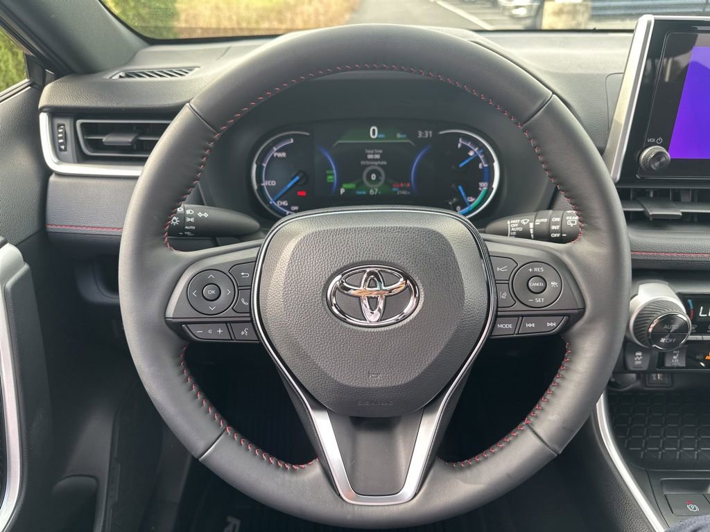 Certified 2025 Toyota RAV4 SE image 12