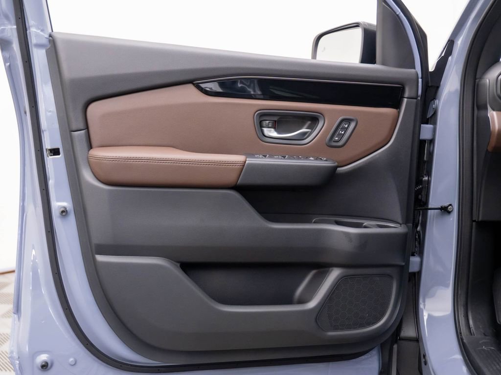New 2026 Honda Pilot TrailSport image 14