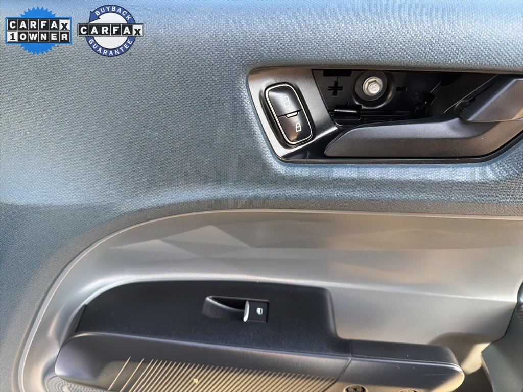 Used 2022 Ford Maverick XL image 15