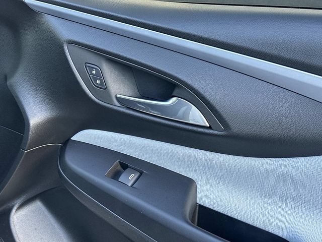 Used 2024 Buick Envista Preferred w/ Convenience II Package FWD image 9