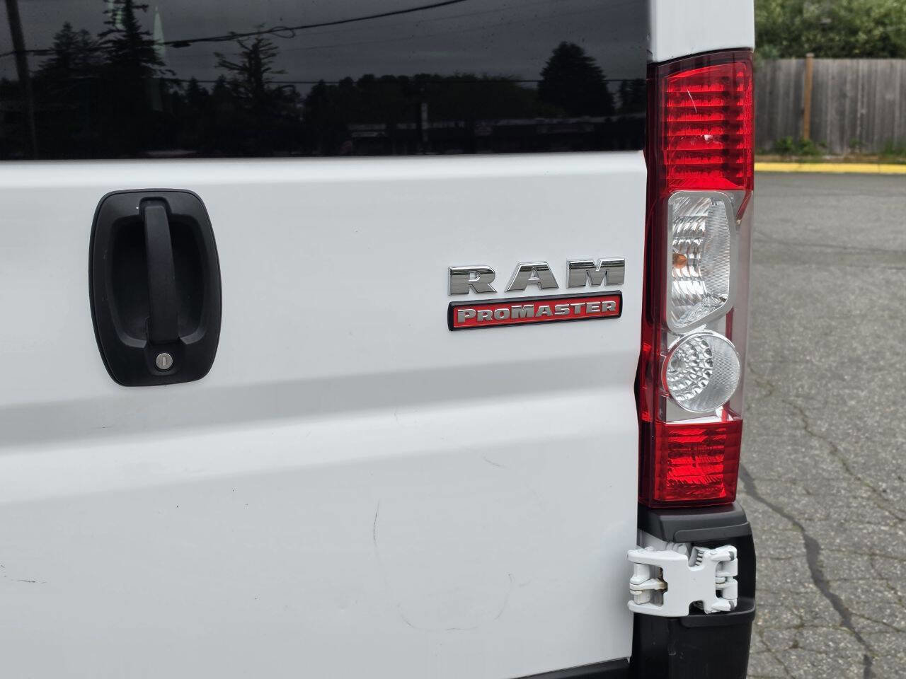 Used 2022 RAM ProMaster 3500 w/ Interior LED Lighting Group FWD image 38