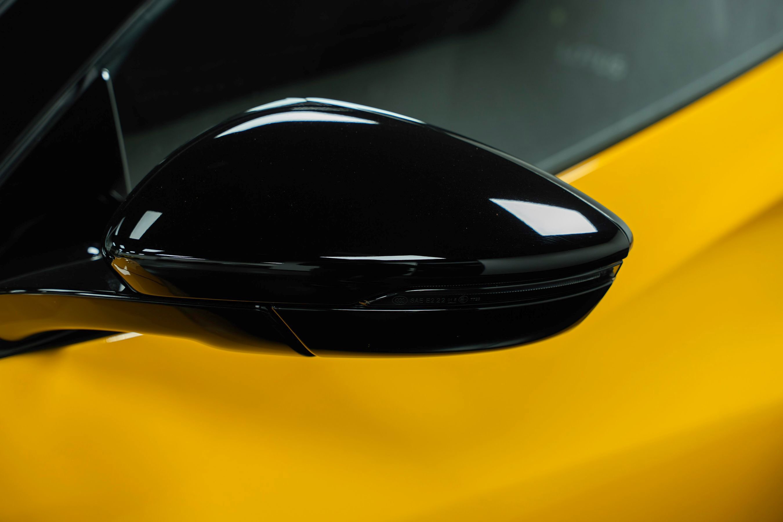 New 2026 Lotus Emira SE RWD image 13