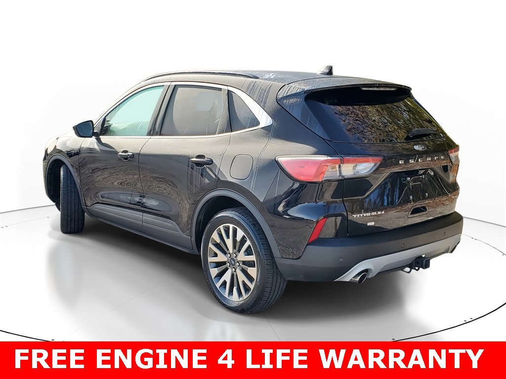 Used 2021 Ford Escape Titanium w/ Class II Trailer Tow Package image 4