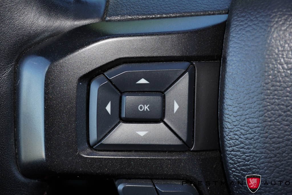 Used 2019 Ford Expedition Limited w/ Equipment Group 303A AWD/4WD image 32