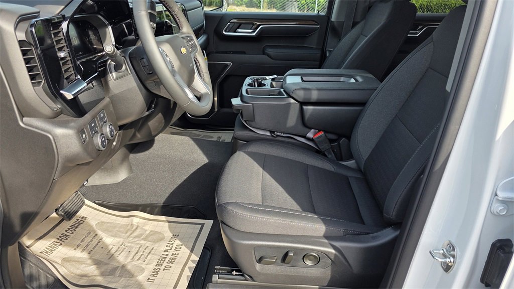 New 2026 Chevrolet Silverado 1500 LT image 15