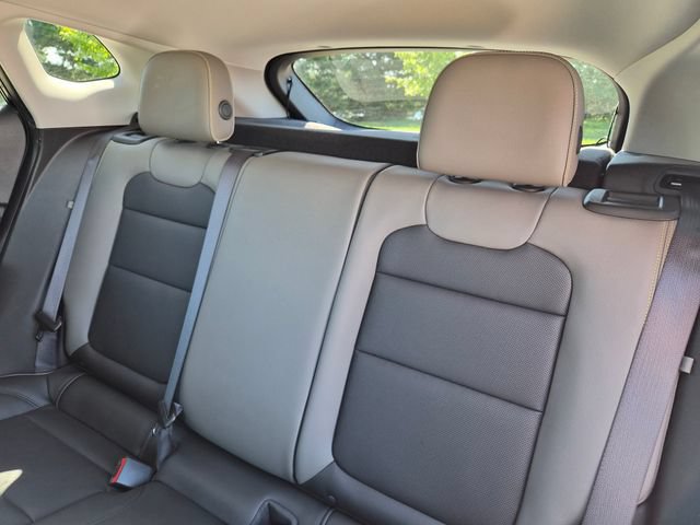 Used 2025 Chevrolet Trax ACTIV w/ Driver Confidence Package FWD image 33