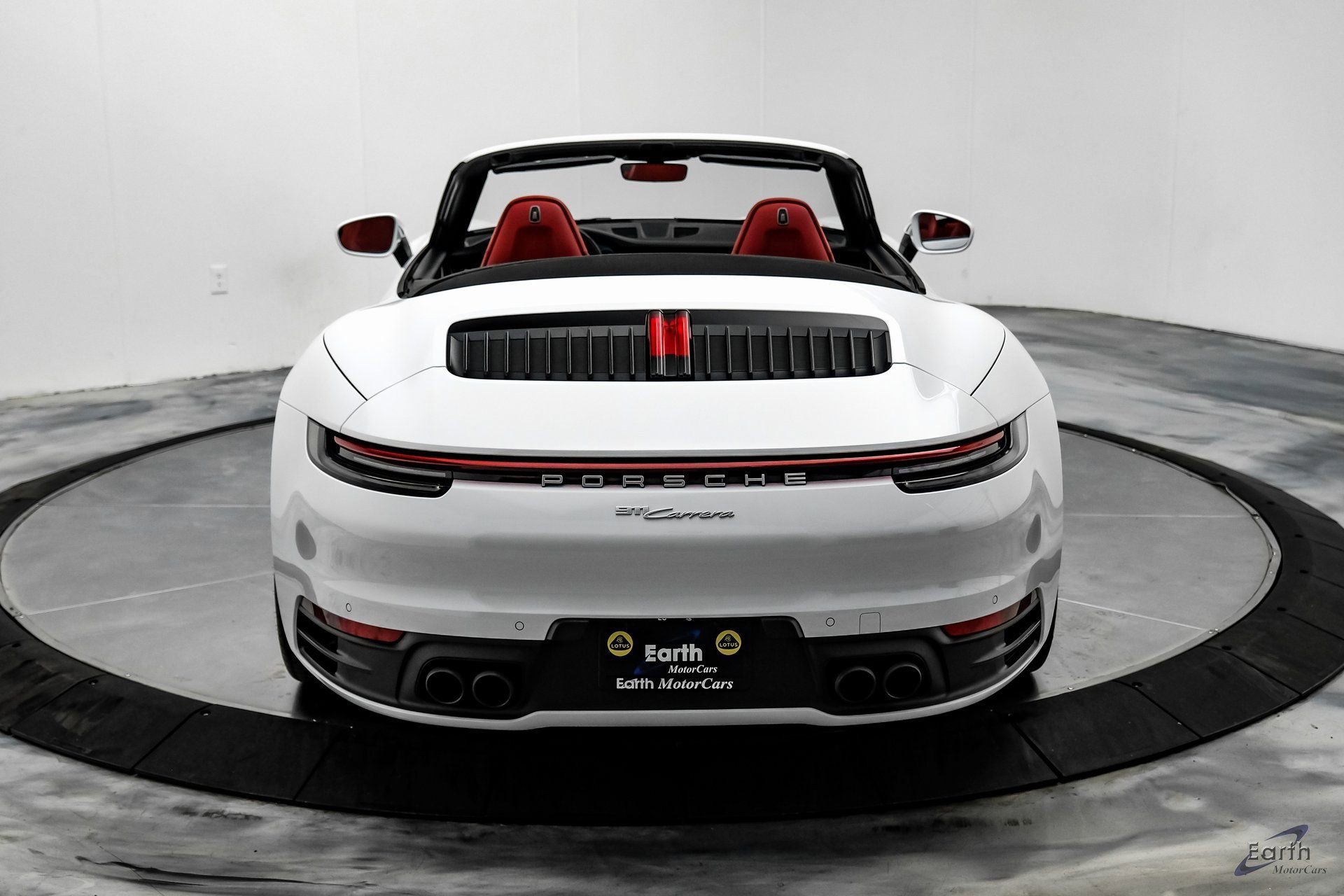 Used 2021 Porsche 911 Carrera 4 image 14