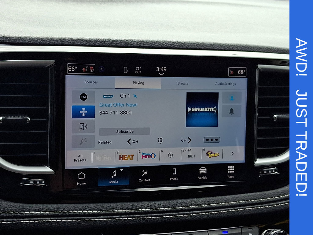 Used 2022 Chrysler Pacifica Touring-L AWD/4WD image 17