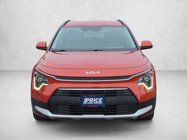 Used 2023 Kia Niro LX FWD image 2