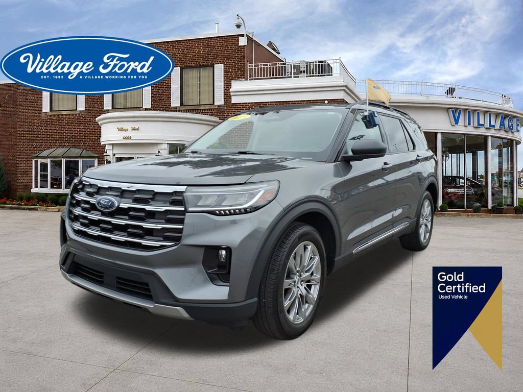 Certified 2025 Ford Explorer Active w/ Active Comfort Package AWD/4WD 360° Tour