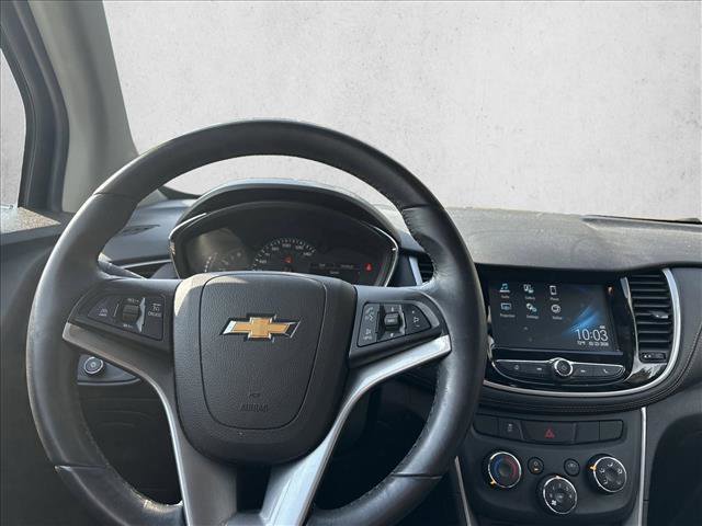 Used 2017 Chevrolet Trax LT w/ LT Convenience Package FWD image 15