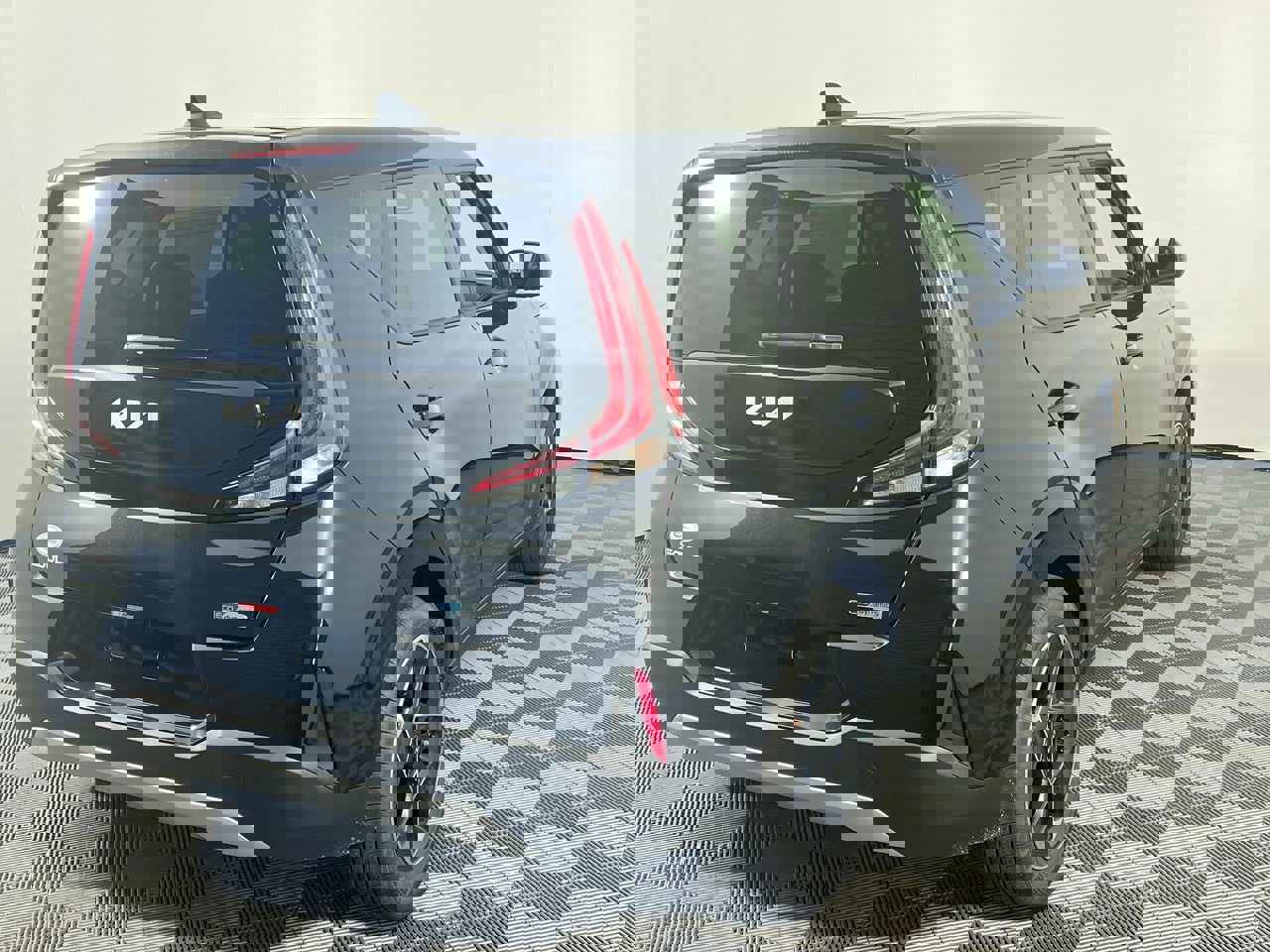 New 2025 Kia Soul EX image 3