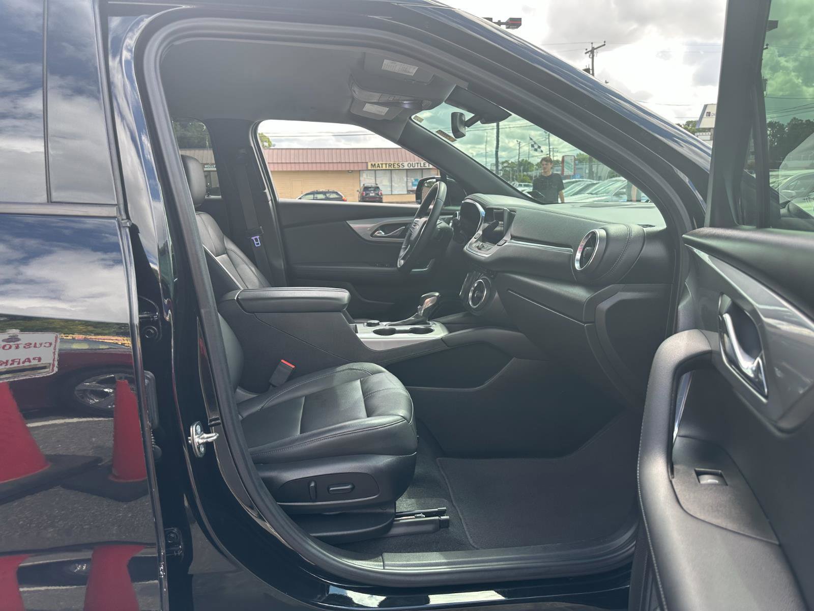 Used 2020 Chevrolet Blazer LT w/ LPO, Cargo Package image 29