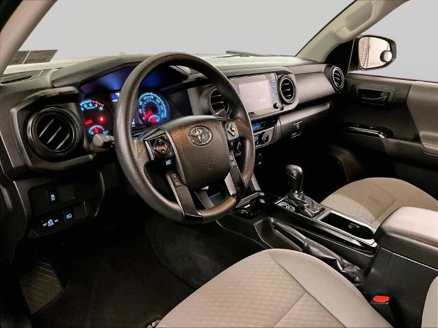 Used 2022 Toyota Tacoma SR AWD/4WD image 12