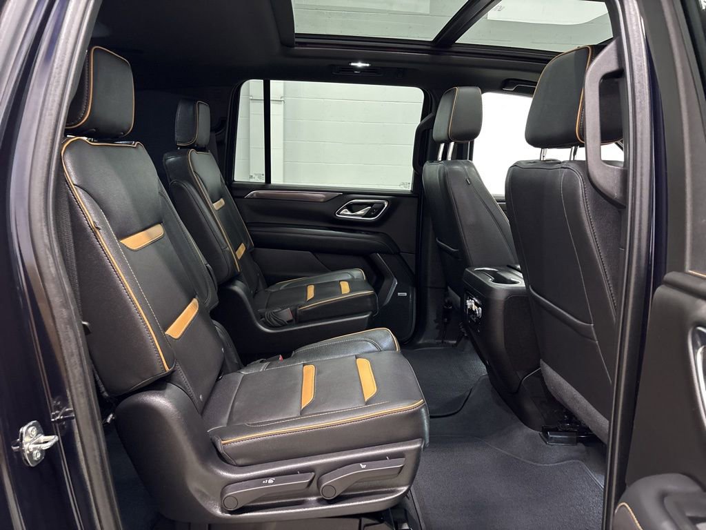 Used 2023 GMC Yukon XL AT4 w/ Technology Package image 34