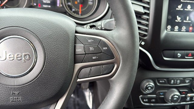 Used 2021 Jeep Cherokee Latitude Lux AWD/4WD image 14