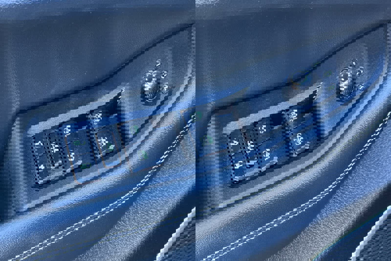 Used 2022 Jeep Grand Cherokee L Limited w/ Trailer Tow Group (B) image 13