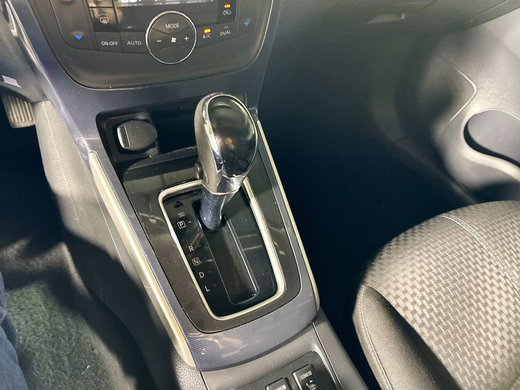 Used 2018 Nissan Sentra SR w/ Protection Package FWD image 17