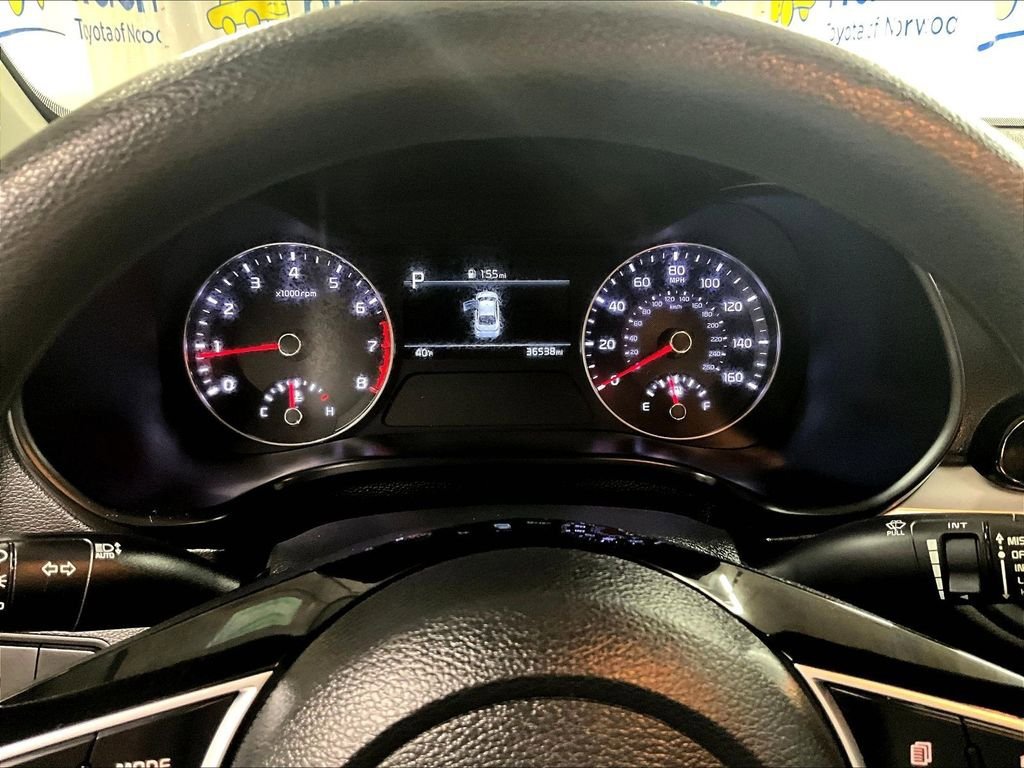Used 2022 Kia Forte LXS w/ LXS Technology Package FWD image 24