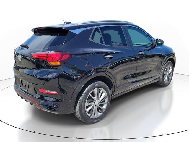 Used 2023 Buick Encore GX Select w/ Sport Touring Package FWD image 4