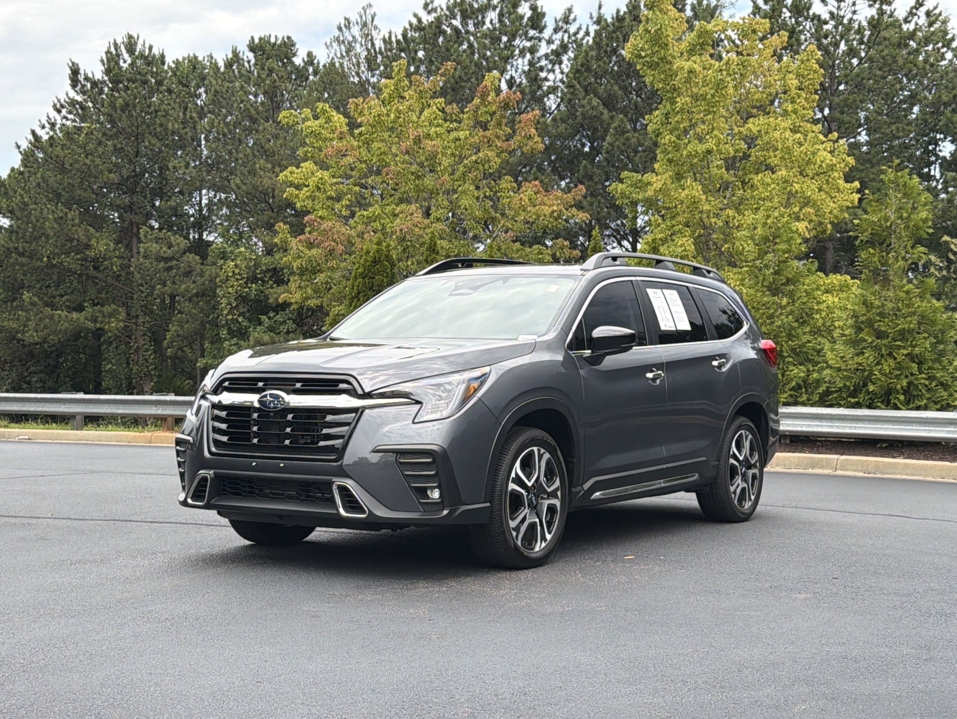 Used 2025 Subaru Ascent Touring AWD/4WD image 14