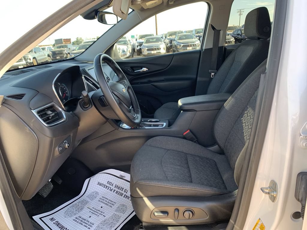 Certified 2024 Chevrolet Equinox LT FWD image 23