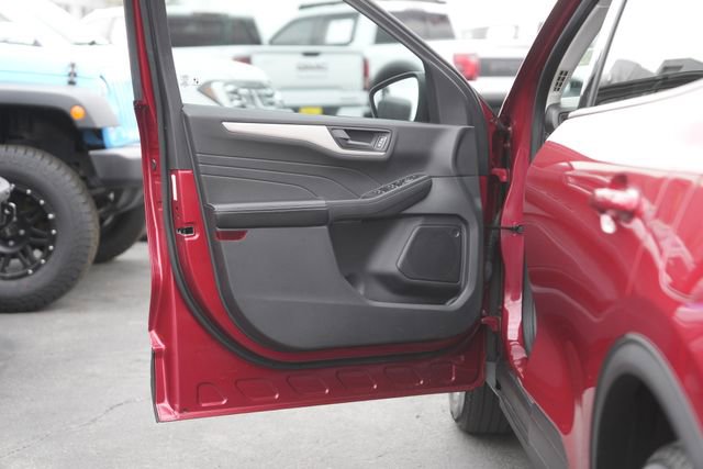 Used 2022 Ford Escape SE w/ Convenience Package image 29