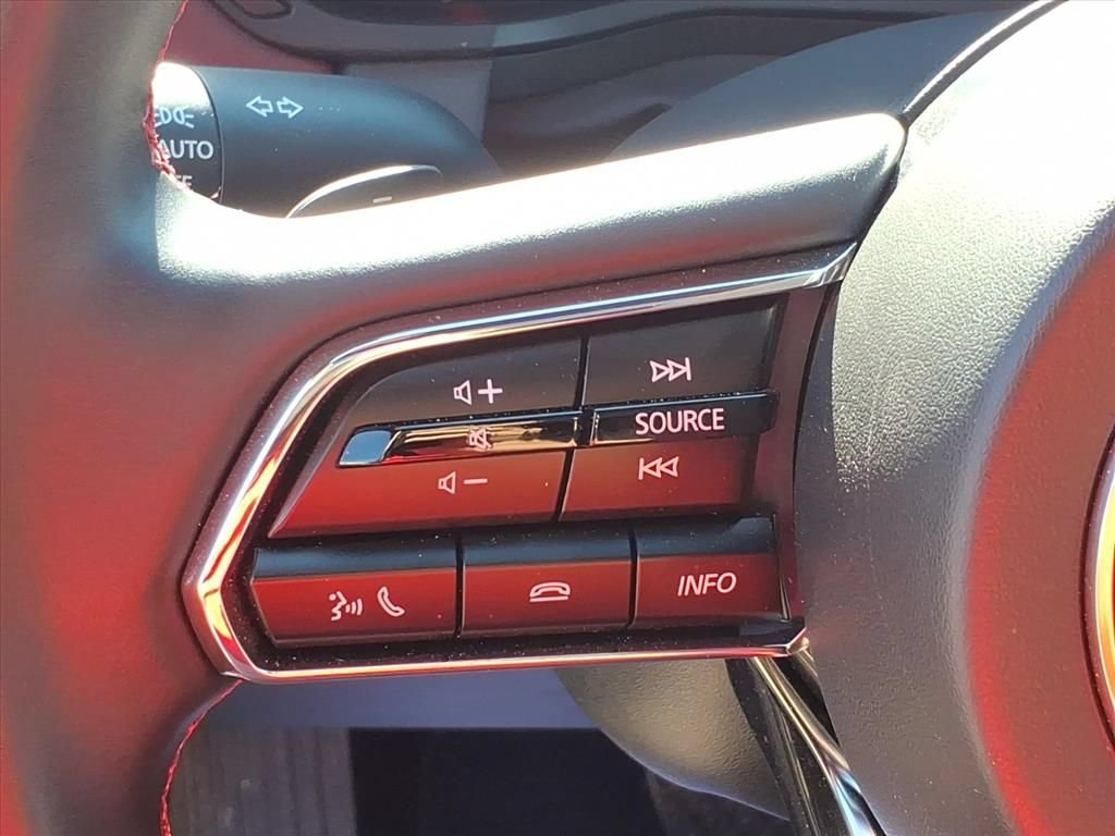 Used 2025 MAZDA CX-70 Plug-In Hybrid w/ Premium Plus AWD/4WD image 18